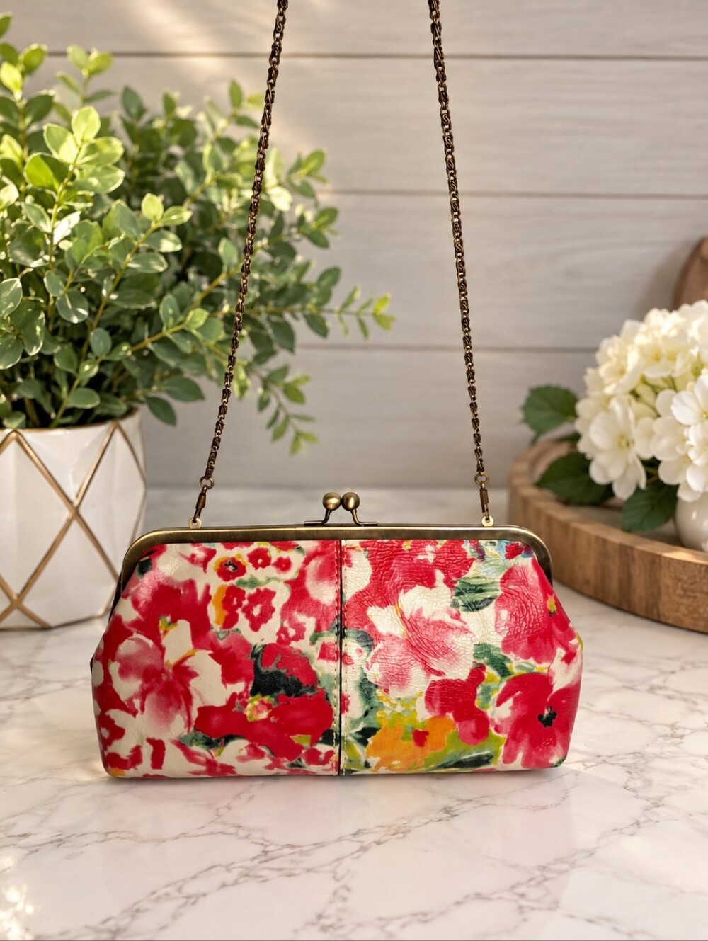 Patricia Nash Floral Leather Kiss Lock Crossbody Clutch EUC